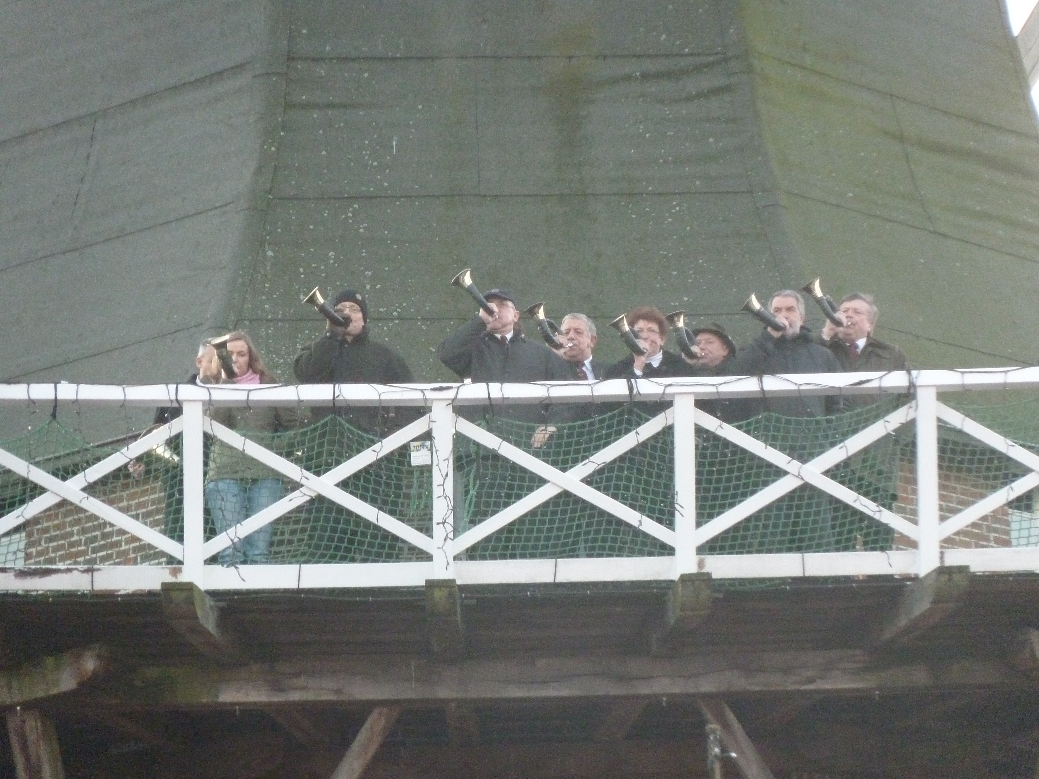 2011   ➔