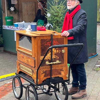 Cbdc4d7e E6ff 4b4b B6ab 92ffcba315b2